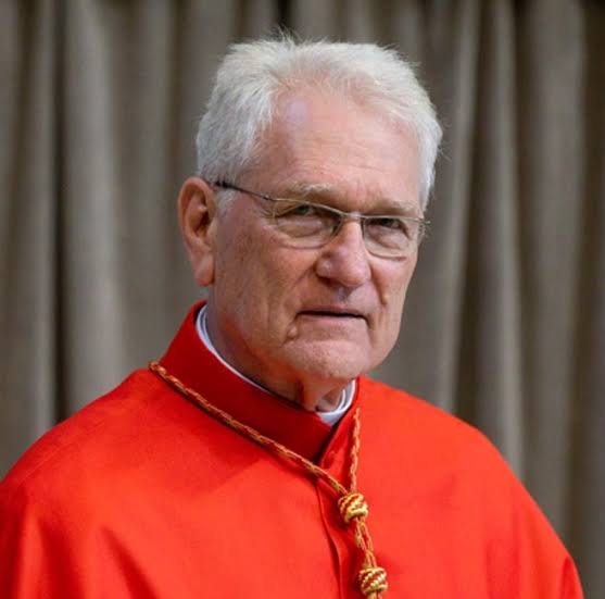 Tudo sobre o Conclave, sobre os Papas e sobre os Arcebispos que votarão no próximo Pontífice da Igreja Católica