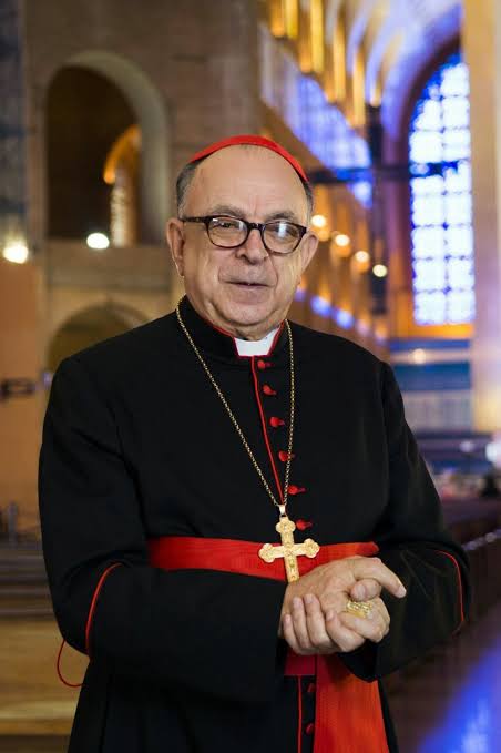 Tudo sobre o Conclave, sobre os Papas e sobre os Arcebispos que votarão no próximo Pontífice da Igreja Católica