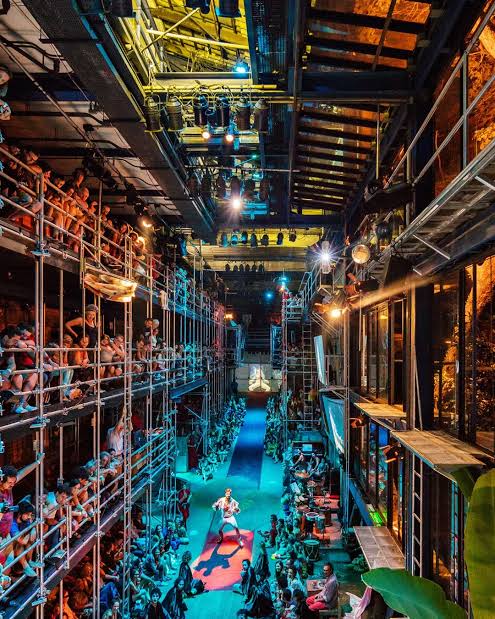 Conheça tudo sobre o teatro e as novas tecnologias para cenários e efeitos visuais