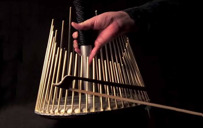Tudo sobre os 7 Instrumentos Musicais Mais Bizarros do Mundo