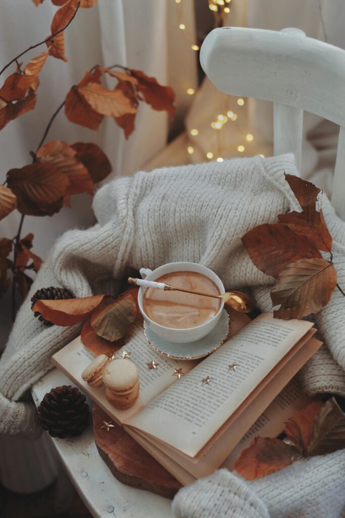 O Que é e Por Que a Healing Fiction Está Conquistando Leitores. Entenda tudo sobre o estilo literário de Ficção de Cura.