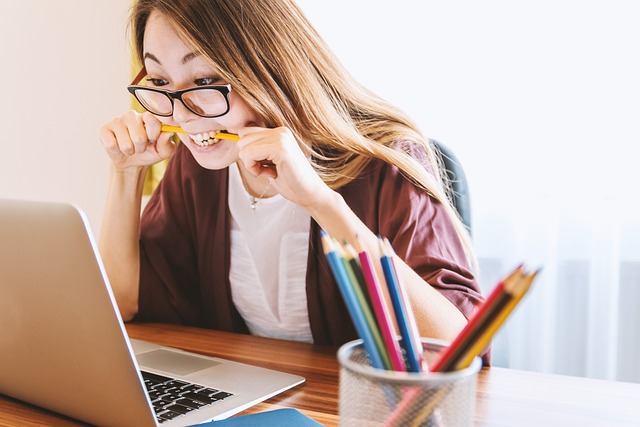 Como sair das dívidas? Não posso mentir que esse seja o caminho mais fácil do mundo, mas ele é extremamente possível e o segredo principal eu ensino no artigo!