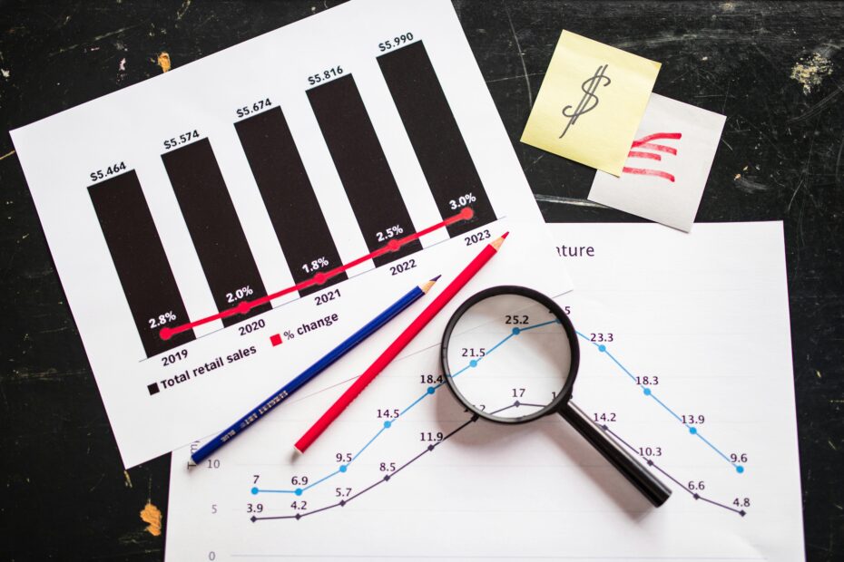 Descubra o que é taxa Selic e como funciona, sua importância na economia, impacto nos investimentos e nos juros