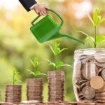 Aprenda como investir com pouco dinheiro, mesmo ganhando pouco. Veja opções acessíveis, dicas práticas e descubra como começar hoje...