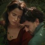 O filme Hamnet revela o lado íntimo de William Shakespeare e de sua família, a história de seu filho e a sua relação com a peça Hamlet...