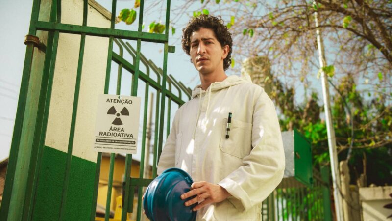 O acidente com Césio-137 em Goiânia foi contado na minissérie “Emergência Radioativa” e explora a maior tragédia radiológica do Brasil...